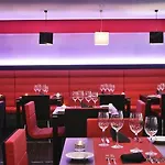 Hotell Sana Capitol 3*