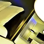 Sana Capitol Hotell 3*