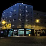 酒店 Sana Capitol 3*