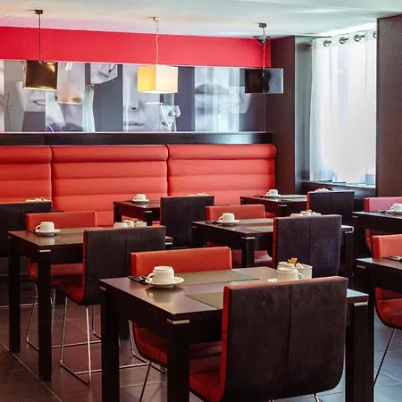 Szálloda Sana Capitol