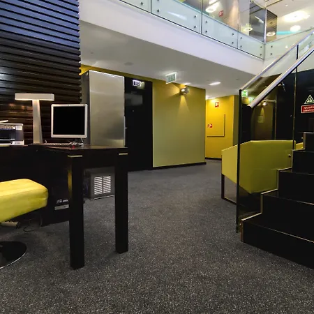 Sana Capitol Szálloda 3*