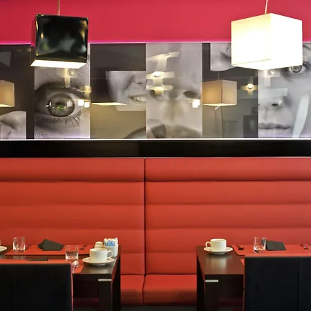 Szálloda Sana Capitol 3*