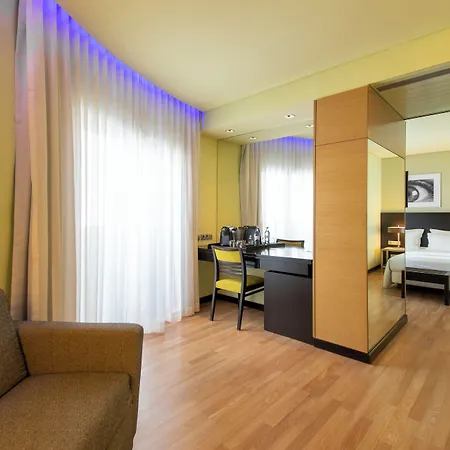 Sana Capitol Hotel 3*
