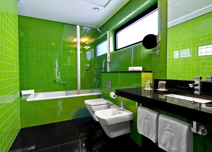 Sana Capitol Hotel 3*